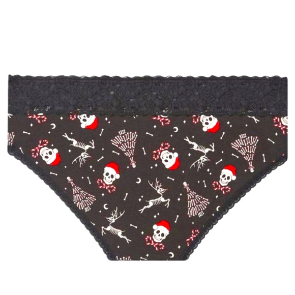 ❤️NWT VINTAGE TORRID PANTY - BONES SKULL SANTA HAT CHRISTMAS - HIPSTER PLUS SIZE - Picture 6 of 9